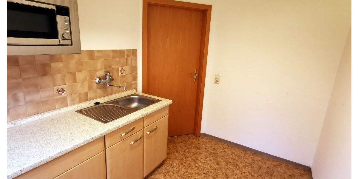 Etagenwohnung Hirschberg - 1 Zimmer, 40 m&sup2;, 240&euro; | Angebot:24385867