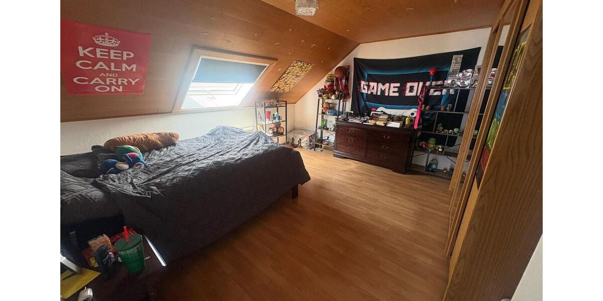 Doppelhaushälfte Bitburg - 5 Zimmer, 155 m&sup2;, 1.350&euro; | Angebot:26544411