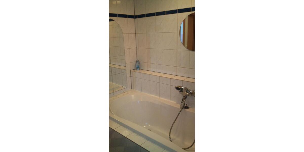 Etagenwohnung Hameln - 1 Zimmer, 10 m&sup2;, 325&euro; | Angebot:26482113