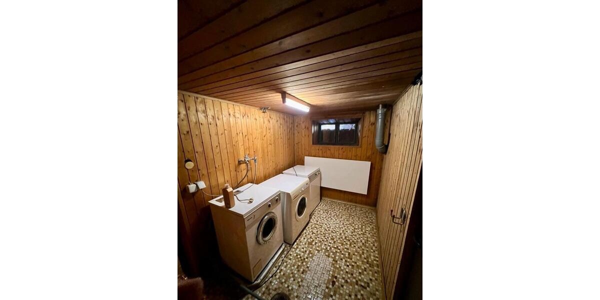 Wohnen auf Zeit Augsburg - 4 Zimmer, 130 m&sup2;, 15&euro; | Angebot:26631601