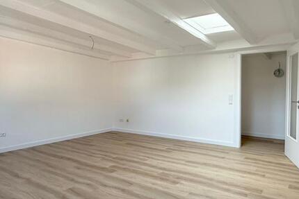 Wohnung Hannover Vahrenwald-List - 3 Zimmer, 99 m&sup2;, 989&euro; | Angebot:26364151
