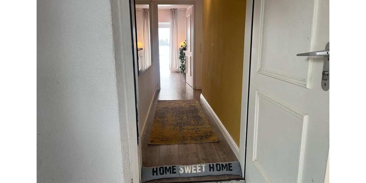 Erdgeschoßwohnung Meyenburg - 3.5 Zimmer, 80 m&sup2;, 2.000&euro; | Angebot:25415826