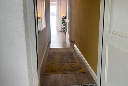 Wohnung Meyenburg - 3.5 Zimmer, 80 m&sup2;, 2.000&euro; | Angebot:25415826
