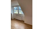 Dachgeschoßwohnung Essen Stadtbezirk III - 2.5 Zimmer, 43 m&sup2;, 680&euro; | Angebot:25545178