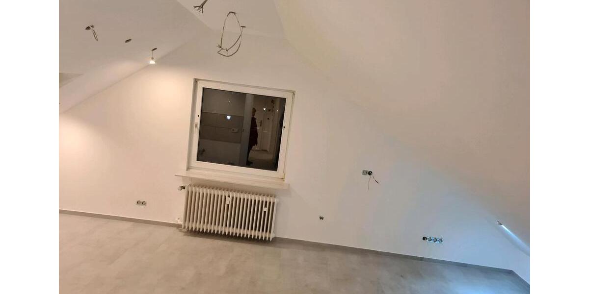 Dachgeschoßwohnung Köln Porz - 2 Zimmer, 55 m&sup2;, 1.150&euro; | Angebot:26199027