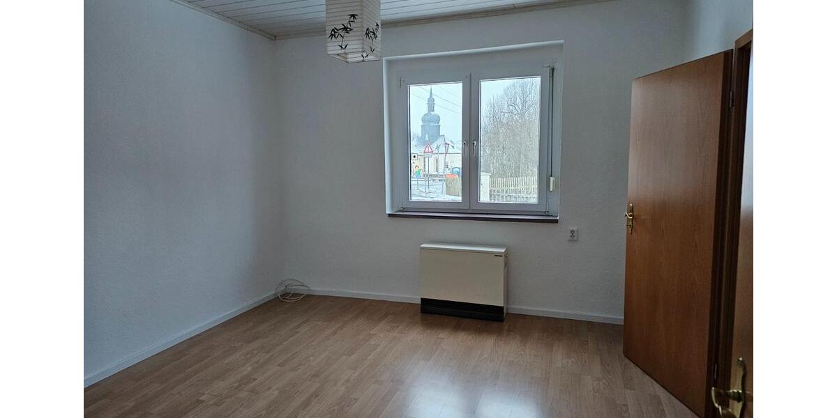 Erdgeschoßwohnung Kaulsdorf - 4 Zimmer, 94 m&sup2;, 490&euro; | Angebot:26537750