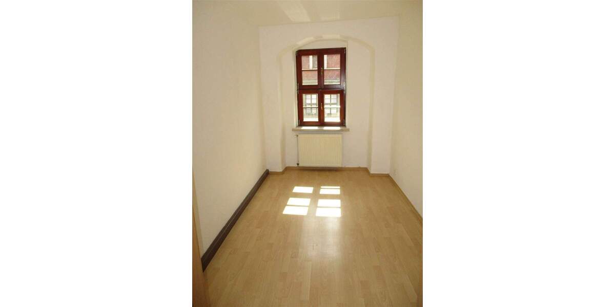 Etagenwohnung Torgau - 3 Zimmer, 70 m&sup2;, 430&euro; | Angebot:26244708