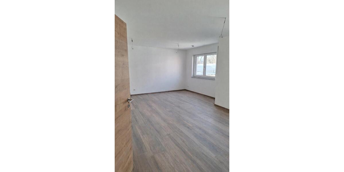 Etagenwohnung Pfarrkirchen - 1 Zimmer, 54 m&sup2;, 685&euro; | Angebot:26180630