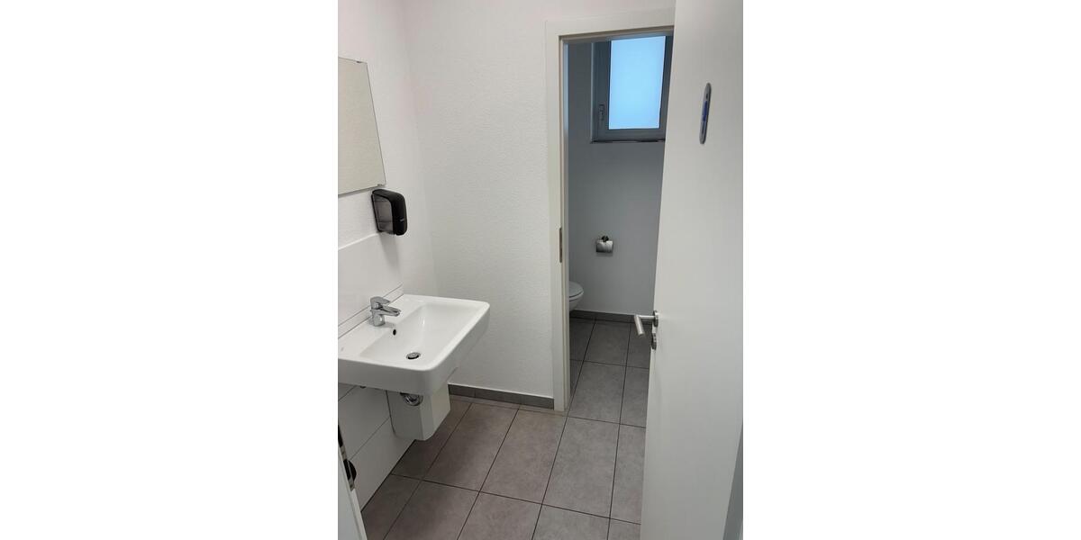Gewerbeobjekt Leonberg - 495&euro; | Angebot:26697960