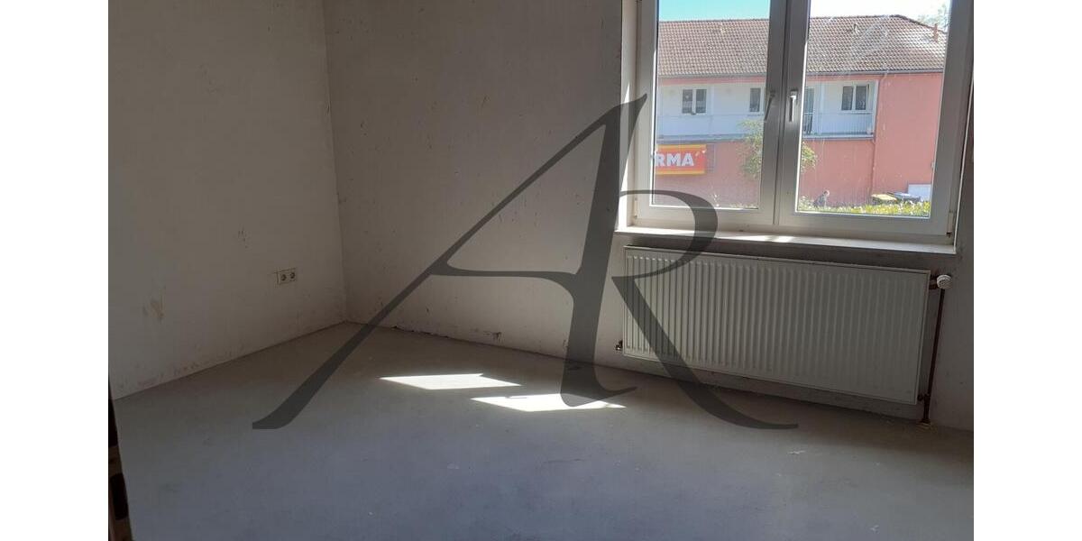 Etagenwohnung Stendal - 2 Zimmer, 63 m&sup2;, 540&euro; | Angebot:26423861