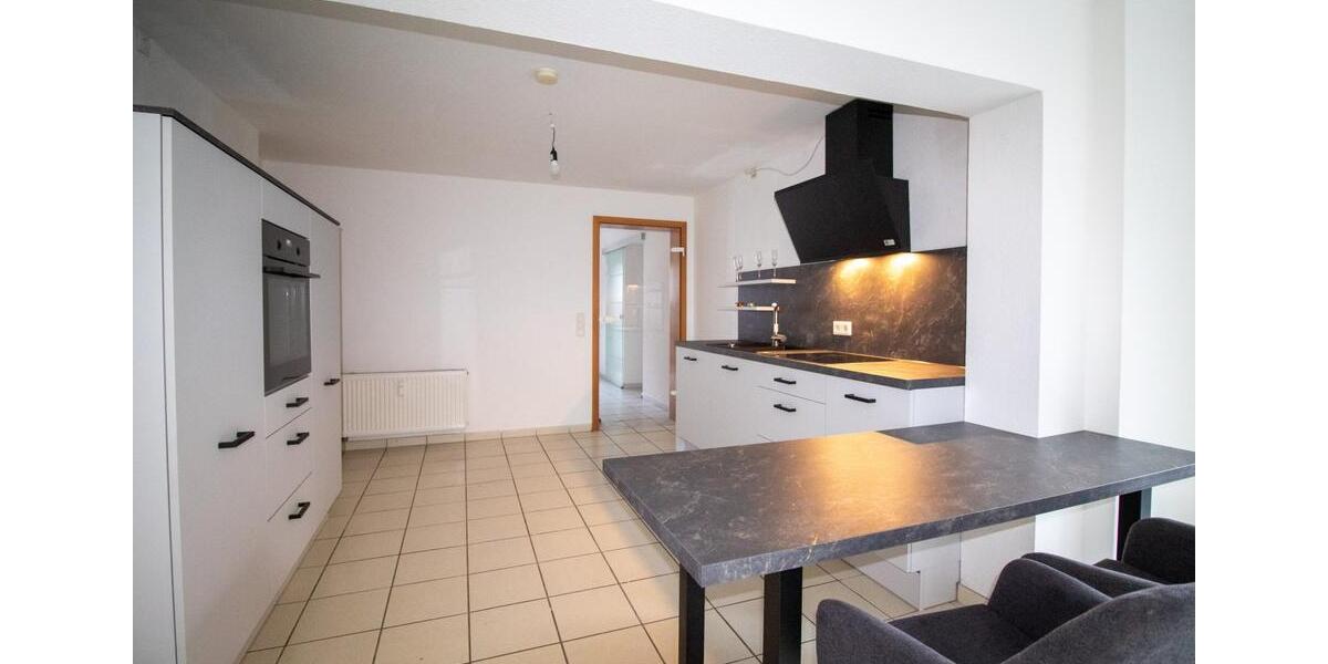 Terrassenwohnung Bad Breisig - 5 Zimmer, 146 m&sup2;, 1.200&euro; | Angebot:25899261