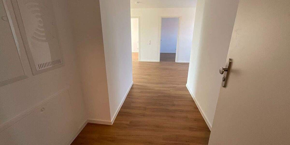 Zimmer Nürnberg St Peter - 3 Zimmer, 81 m&sup2;, 1.420&euro; | Angebot:26205419