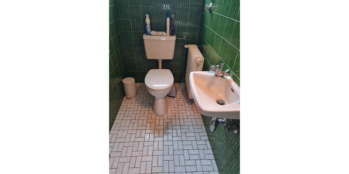 Einfamilienhaus Darmstadt Eberstadt - 3.5 Zimmer, 178 m&sup2;, 2.480&euro; | Angebot:23714031