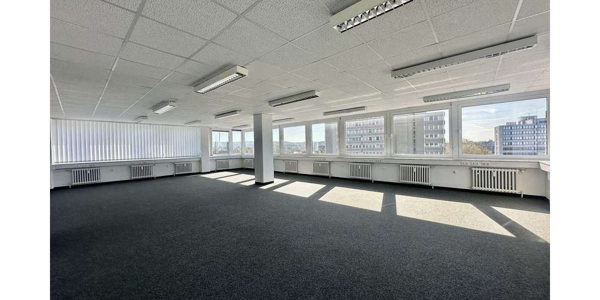 Büro in Düsseldorf 3.575 € 325 m² zimmer