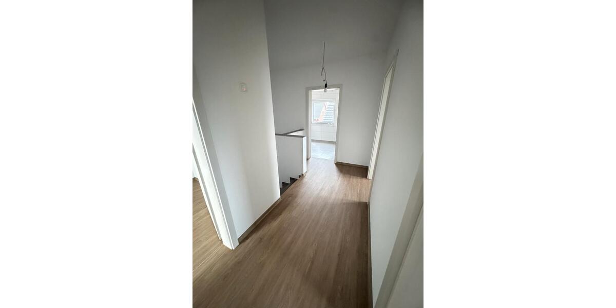 Doppelhaushälfte Lorup - 6 Zimmer, 95 m&sup2;, 885&euro; | Angebot:24945423