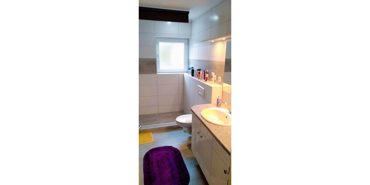Wohnen auf Zeit Rinteln - 4 Zimmer, 104 m&sup2;, 300&euro; | Angebot:26491003