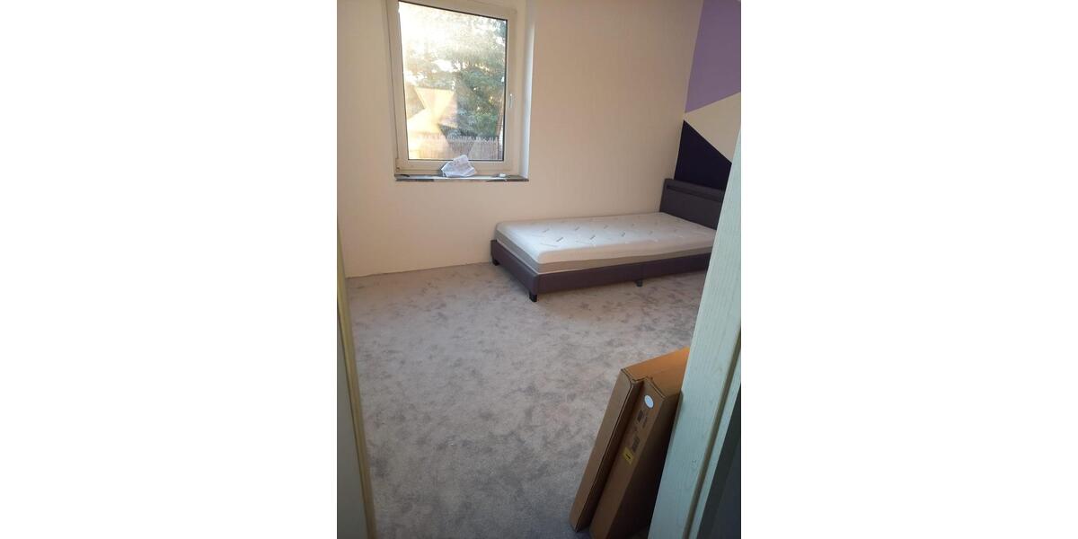 Etagenwohnung Staßfurt - 4 Zimmer, 127 m&sup2;, 585&euro; | Angebot:26373720