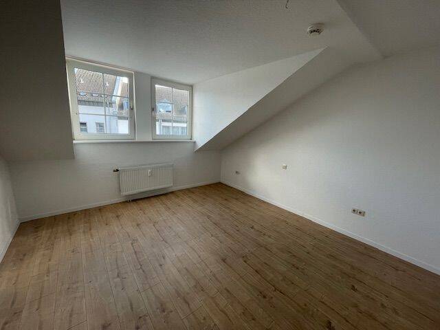 Helle 2 ZKB in SLS-City Nähe Kleiner Markt