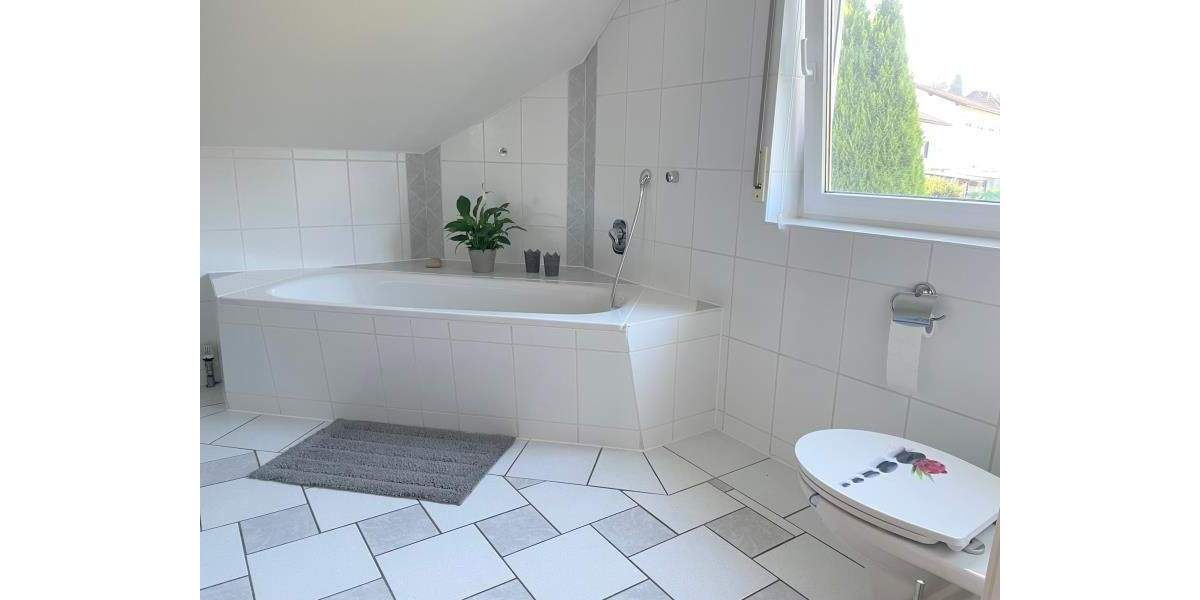 Etagenwohnung Westerburg - 2 Zimmer, 95 m&sup2;, 665&euro; | Angebot:24402253