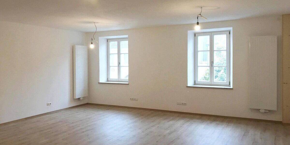 Etagenwohnung Bogen Bogenberg - 2 Zimmer, 70 m&sup2;, 699&euro; | Angebot:26805138
