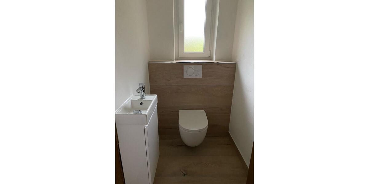Erdgeschoßwohnung Hornberg - 4 Zimmer, 106 m&sup2;, 1.250&euro; | Angebot:26626728