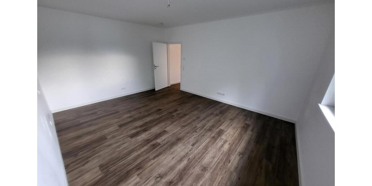 Einfamilienhaus Minden Kuhlenkamp - 4 Zimmer, 140 m&sup2;, 1.550&euro; | Angebot:24962608