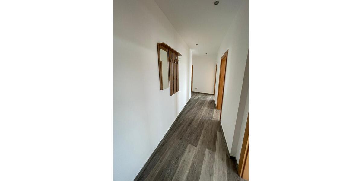 Wohnen auf Zeit Pforzheim Nordstadt - 19 Zimmer, 100 m&sup2;, 470&euro; | Angebot:26594589