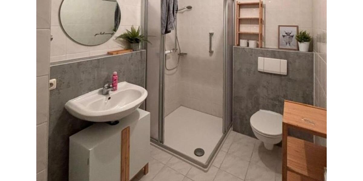 Etagenwohnung Zella-Mehlis Mehlis - 1 Zimmer, 46 m&sup2;, 328&euro; | Angebot:24703460