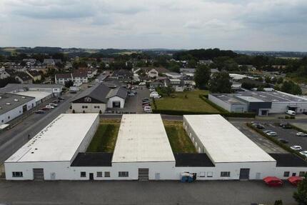 Halle 760m² und Büro Sozialräume 100m² (O-H-S 34)