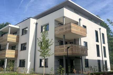 Wohnung Rosenheim Aising - 3 Zimmer, 94 m&sup2;, 1.750&euro; | Angebot:26563296