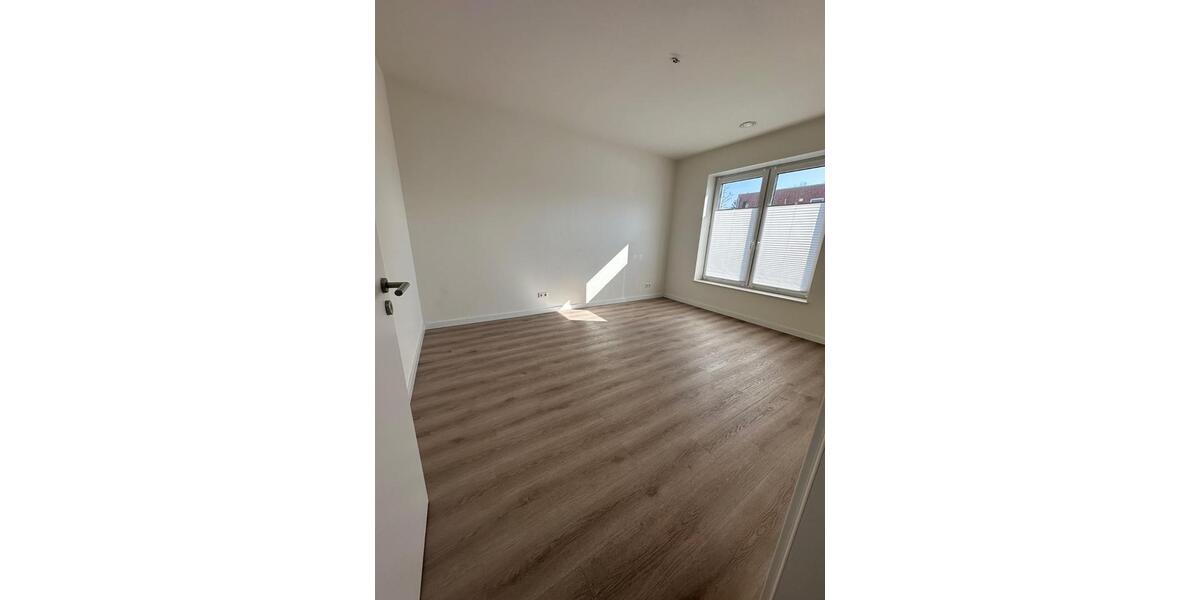 Erdgeschoßwohnung Papenburg - 3 Zimmer, 85 m&sup2;, 900&euro; | Angebot:25852982