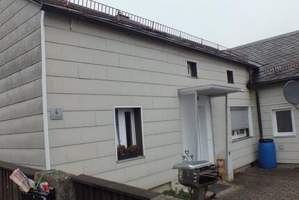 Haus im Grünen zur Miete - Marktredwitz, Stadtteil Leutendorf 1 zimmer