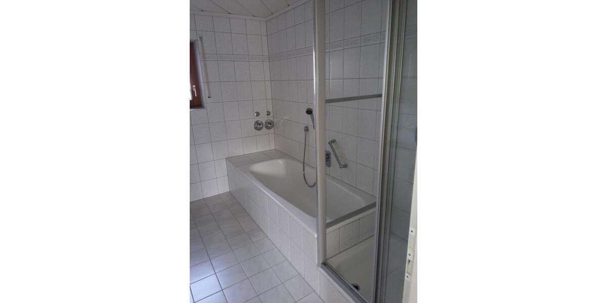 Etagenwohnung Höchenschwand - 2 Zimmer, 76 m&sup2;, 690&euro; | Angebot:26351351
