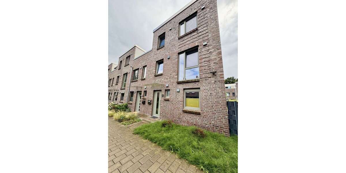 Einfamilienhaus Bremen Hemelingen - 5 Zimmer, 146 m&sup2;, 1.950&euro; | Angebot:27263233