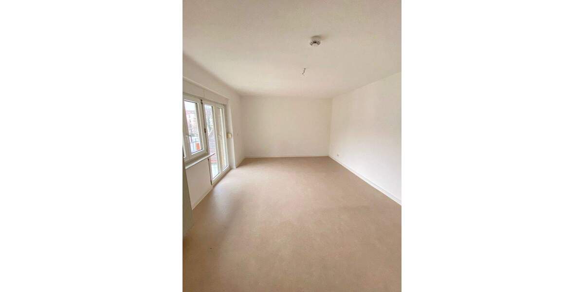 Gepflegte 3 ZKB mit Balkon in Stadennähe 3 zimmer