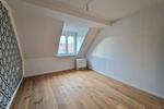 Etagenwohnung Leonberg - 4 Zimmer, 75 m&sup2;, 1.200&euro; | Angebot:26496497