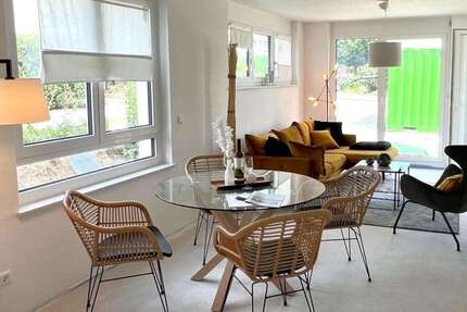 Wohnung zum Mieten in Herrenberg 1.210 € 63.6 m² 2 zimmer