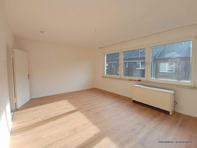 Etagenwohnung Duisburg Untermeiderich - 2 Zimmer, 61 m&sup2;, 500&euro; | Angebot:26723246