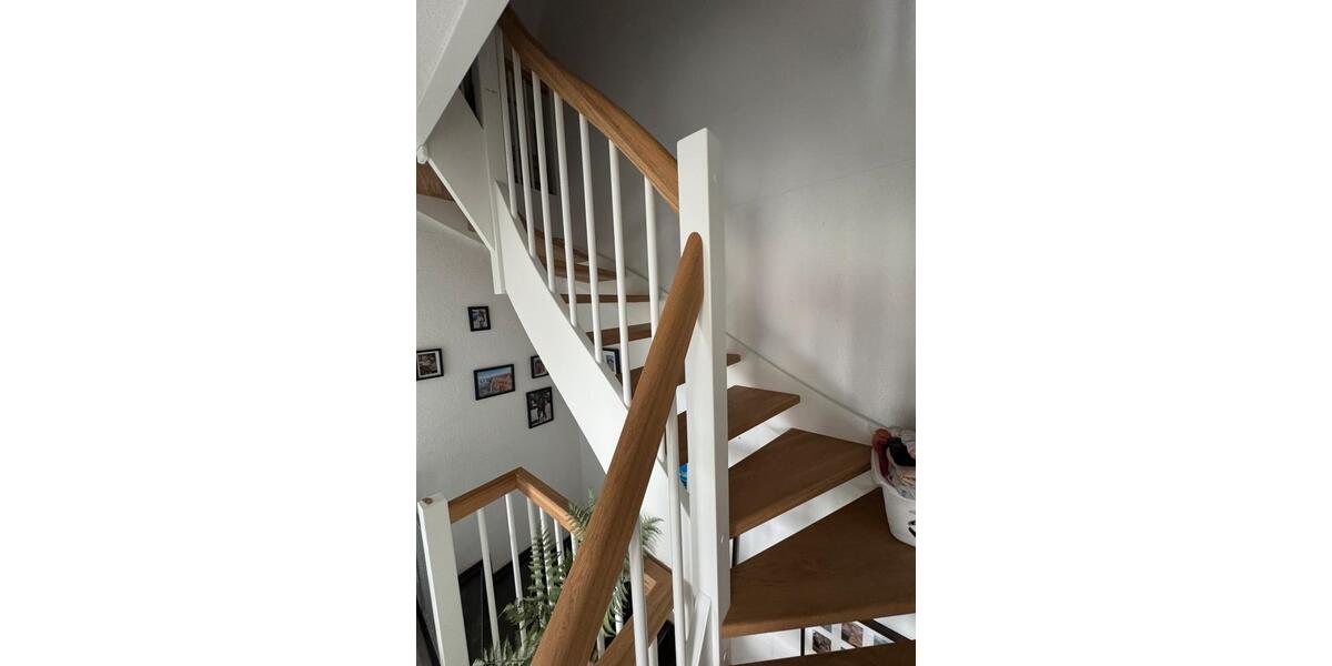 Doppelhaushälfte Wolfsburg Almke - 4 Zimmer, 167 m&sup2;, 1.600&euro; | Angebot:25088906