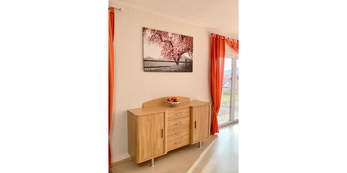 Bungalow Geisa - 3 Zimmer, 108 m&sup2;, 1.350&euro; | Angebot:26365198
