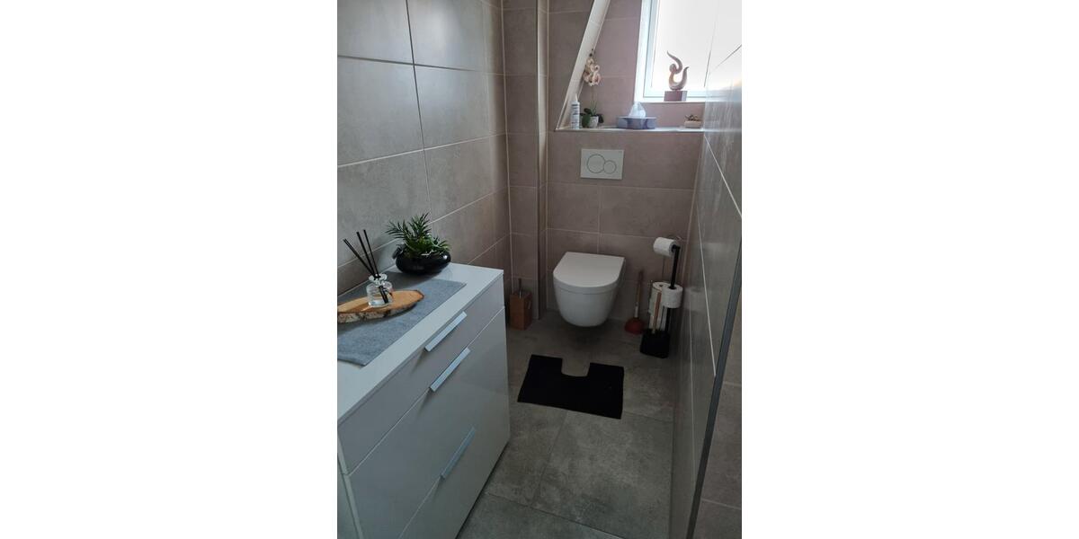 Etagenwohnung Dillingen (Saar) - 4 Zimmer, 120 m&sup2;, 710&euro; | Angebot:25977448