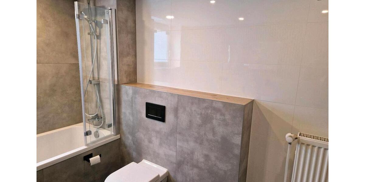 Etagenwohnung Pentling - 4 Zimmer, 123 m&sup2;, 1.070&euro; | Angebot:26237302