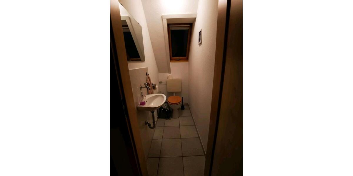 Dachgeschoßwohnung Neubulach - 3 Zimmer, 75 m&sup2;, 1.000&euro; | Angebot:26423662