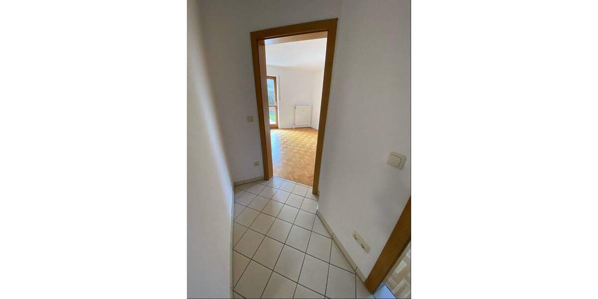 Etagenwohnung Bad Aibling - 3 Zimmer, 83 m&sup2;, 1.320&euro; | Angebot:25770370