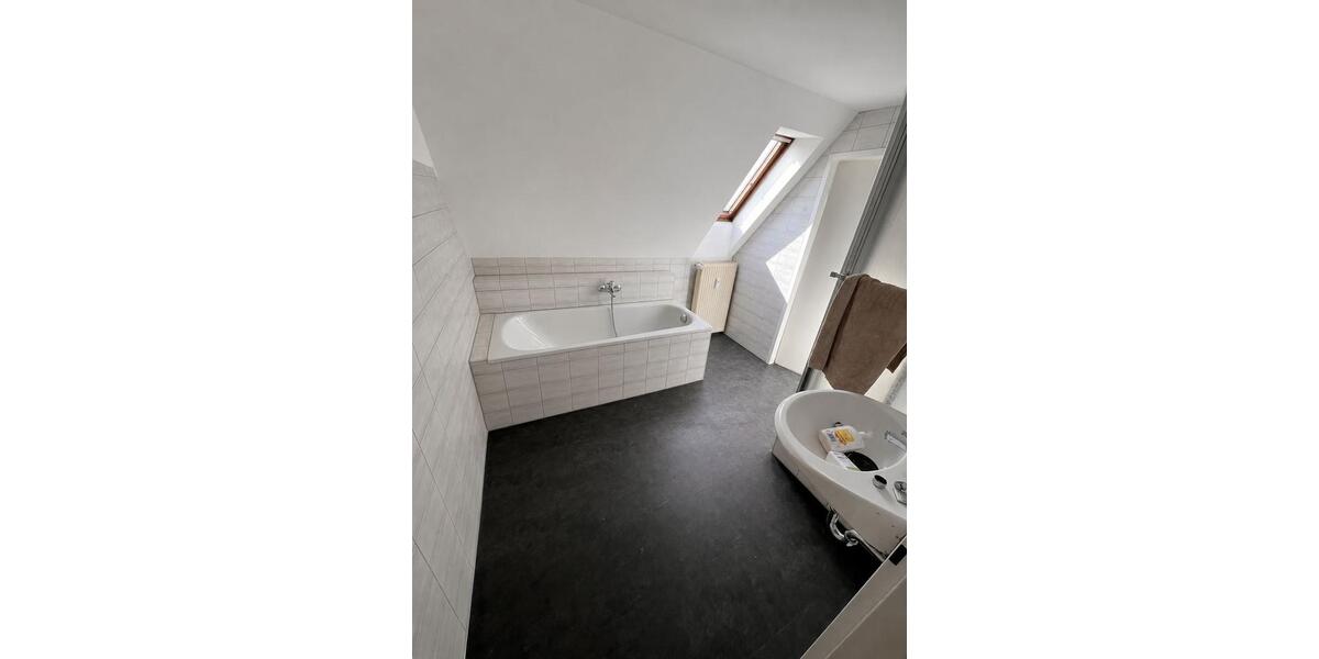 Maisonettenwohnung Ravensburg Eschach - 3.5 Zimmer, 108 m&sup2;, 1.365&euro; | Angebot:26670380