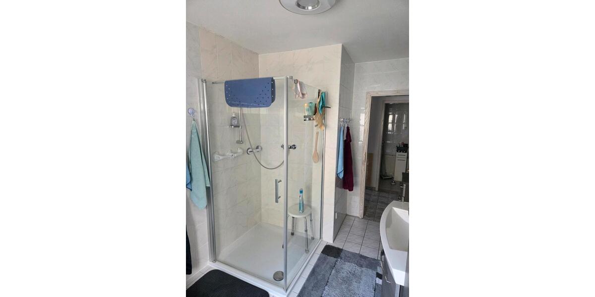 Etagenwohnung Erbach - 3 Zimmer, 85 m&sup2;, 880&euro; | Angebot:24729330