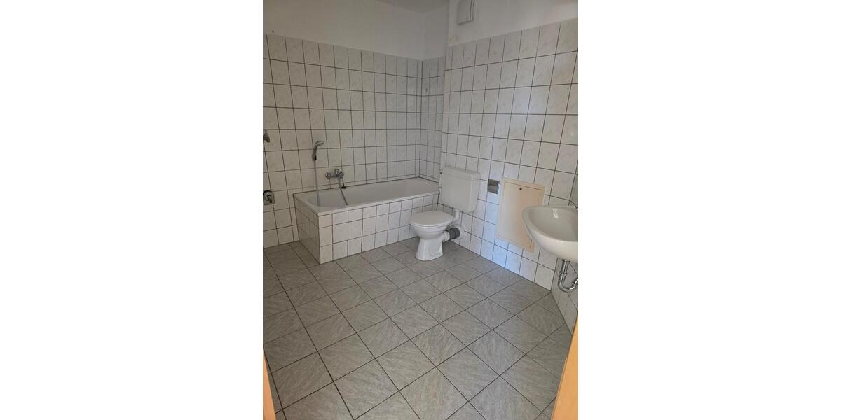 Etagenwohnung Dahlen - 3 Zimmer, 85 m&sup2;, 525&euro; | Angebot:24212640