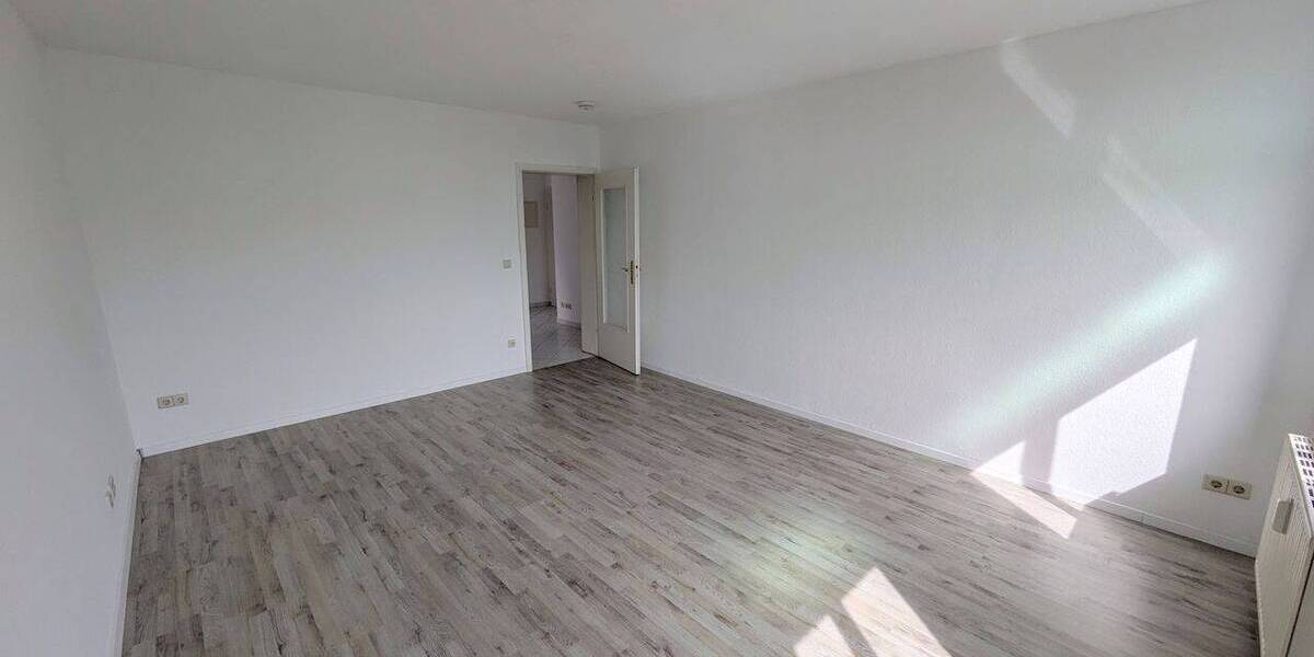 Etagenwohnung Zwickau Marienthal - 2 Zimmer, 47 m&sup2;, 360&euro; | Angebot:26763898
