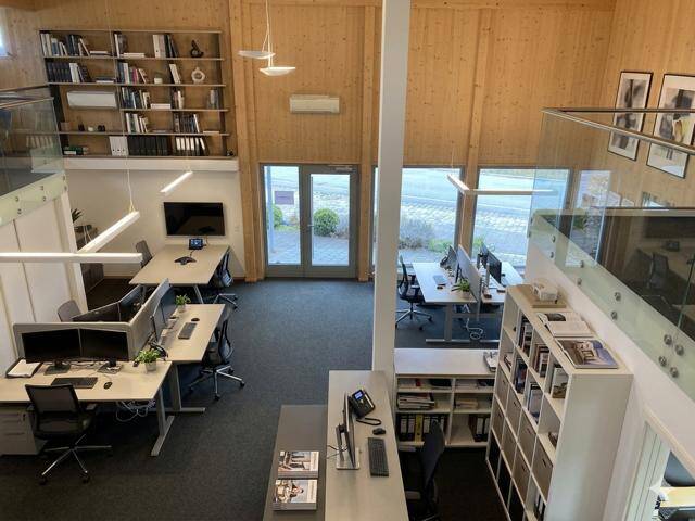 Gewerbeobjekt Ravensburg Weststadt - 8 Zimmer, 269 m&sup2;, 2.272&euro; | Angebot:25996555