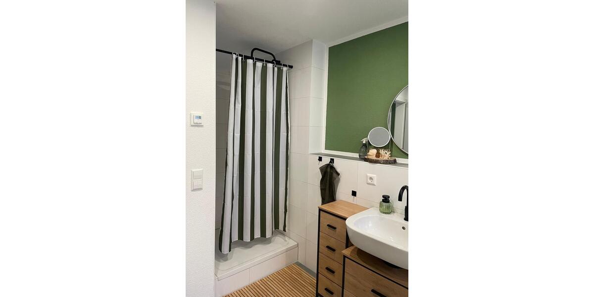 Etagenwohnung Rottenburg am Neckar - 3 Zimmer, 95 m&sup2;, 1.000&euro; | Angebot:26562328